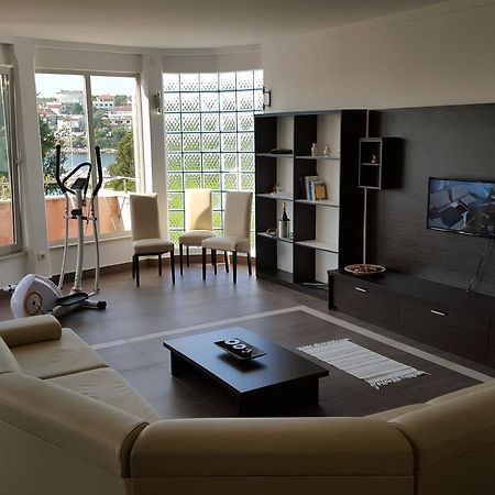 PUY Apartments Seafront Villa מראה חיצוני תמונה